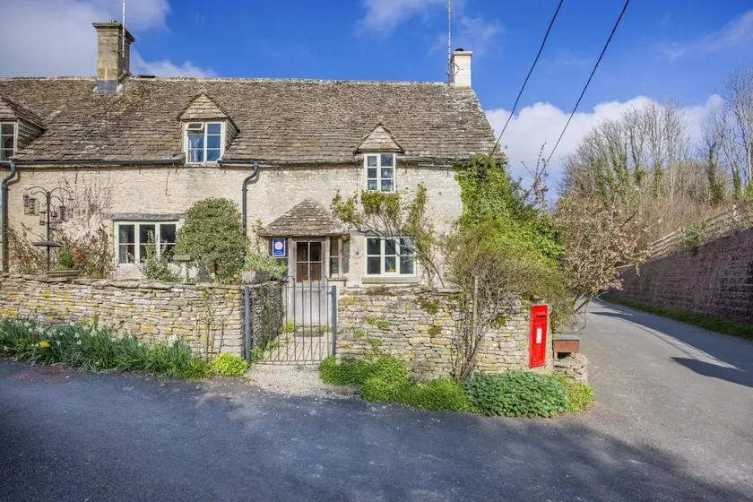 1 Bed in Chedworth oc-o30916 - Image 1