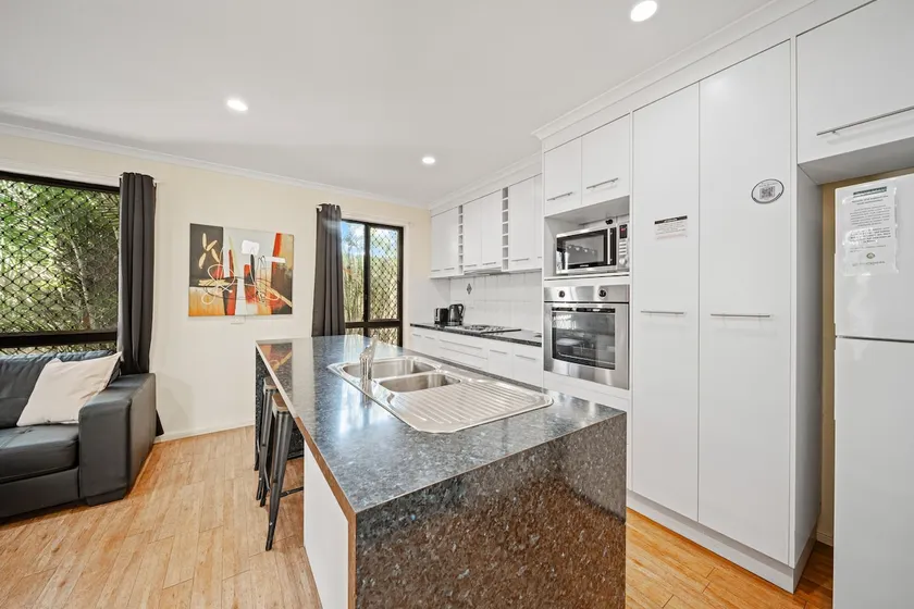 Inn luxury Apartments - Image 1