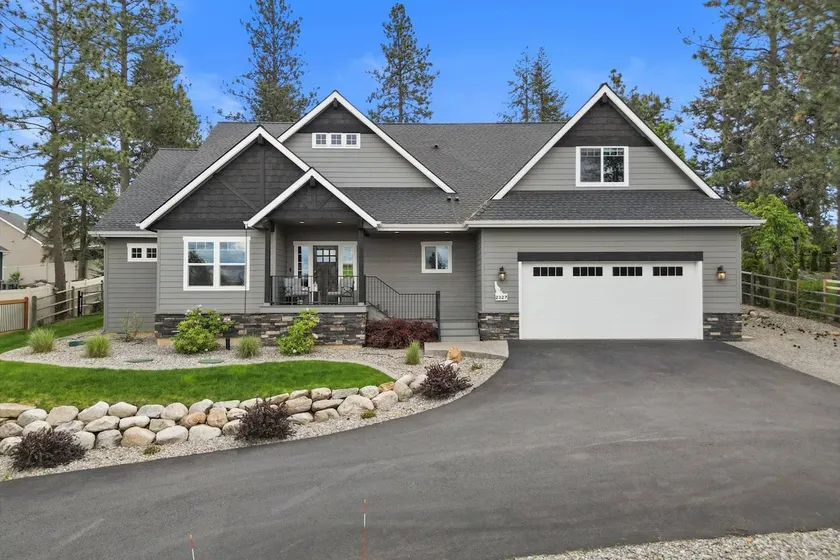 Four Bedroom Retreat Near Hayden Lake: Game Room, - Image 1