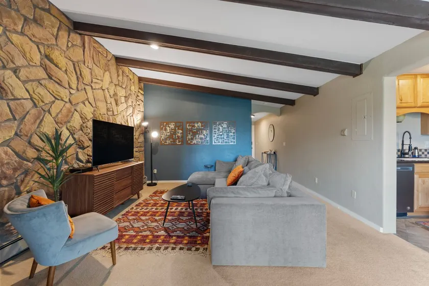 Lake Cliffe #307, Building A - Image 1