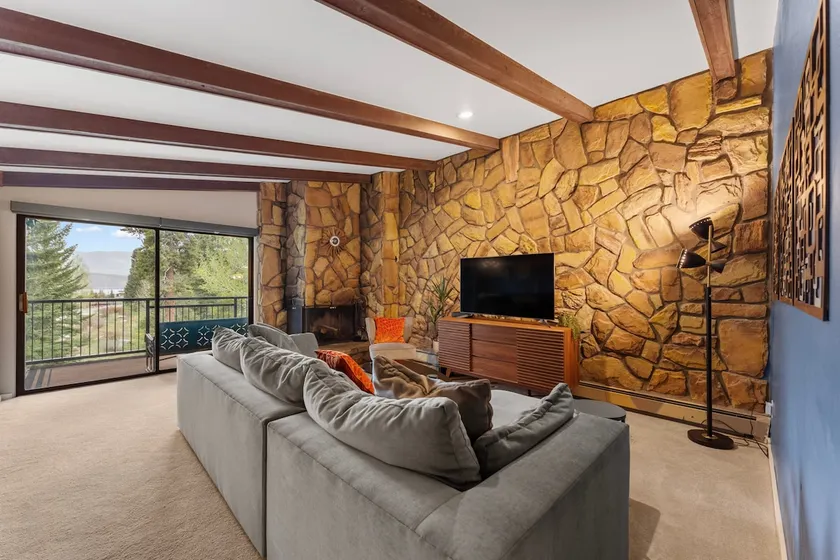 Lake Cliffe #307, Building A - Image 1