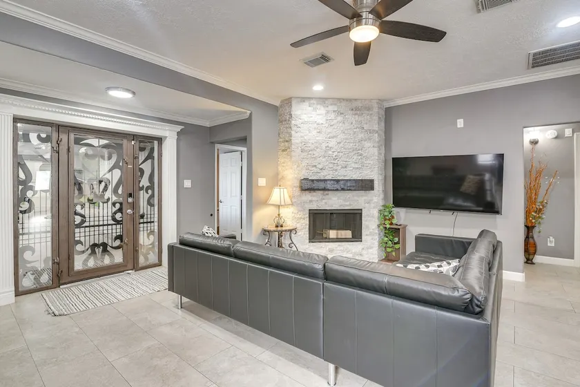 11 Mi to Dtwn: Family Home in Houston! - Image 1