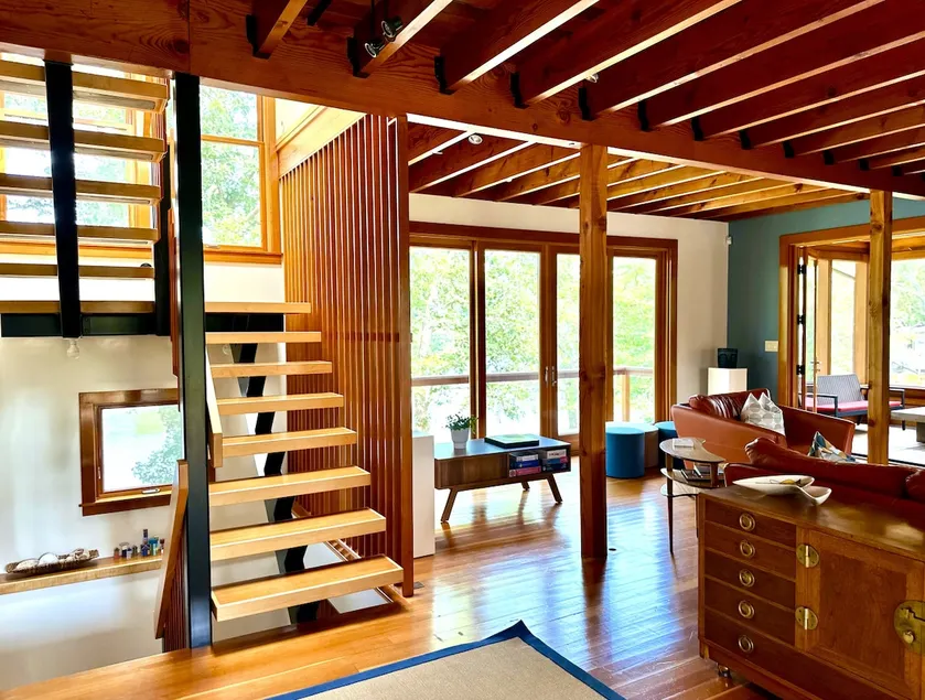 Modern Waterfront Home & Exclusive Quissett Beach - Image 1