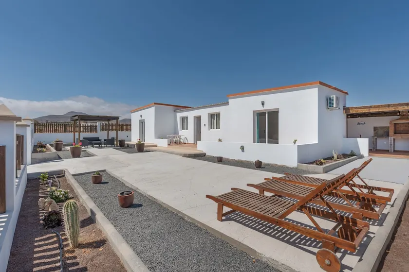 Maison avec terrasse, barbecue et jardin | Vue mer - Image 1