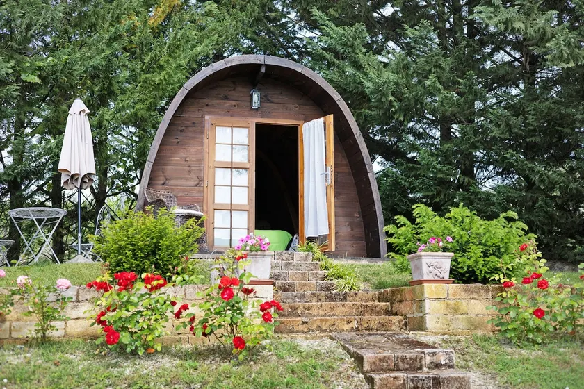 Garden-view barrel - Image 1