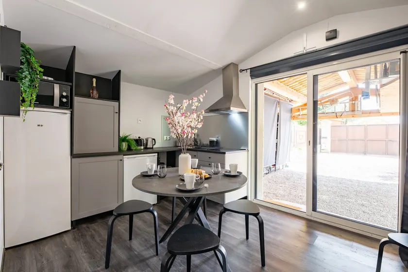 Pichoun Nachiano - Air-conditioned apartment with Jacuzzi - Image 1