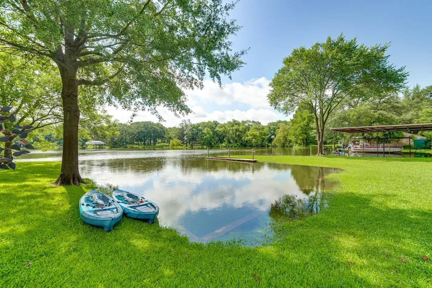 Lake Tawakoni Access + Hot Tub - Wills Point Home! - Image 1
