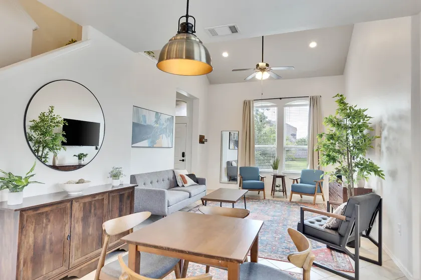Luxury 4BR/2.5BA Home | EV Charger | Pool Access - Image 1