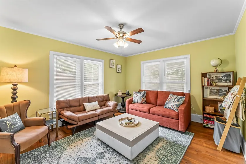 Vintage apartment, Pets, 5 min to stadium,downtown - Image 1