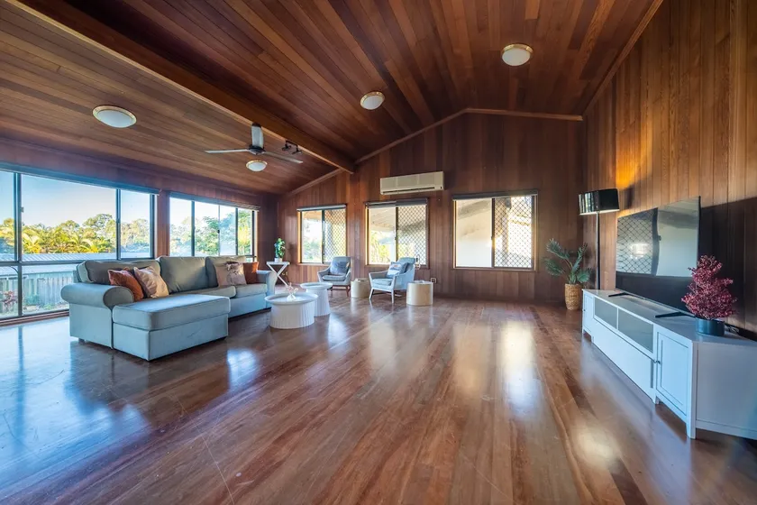 Spacious 4BR Family Home w/ Pool | Huge 1.5 Acre - Image 1