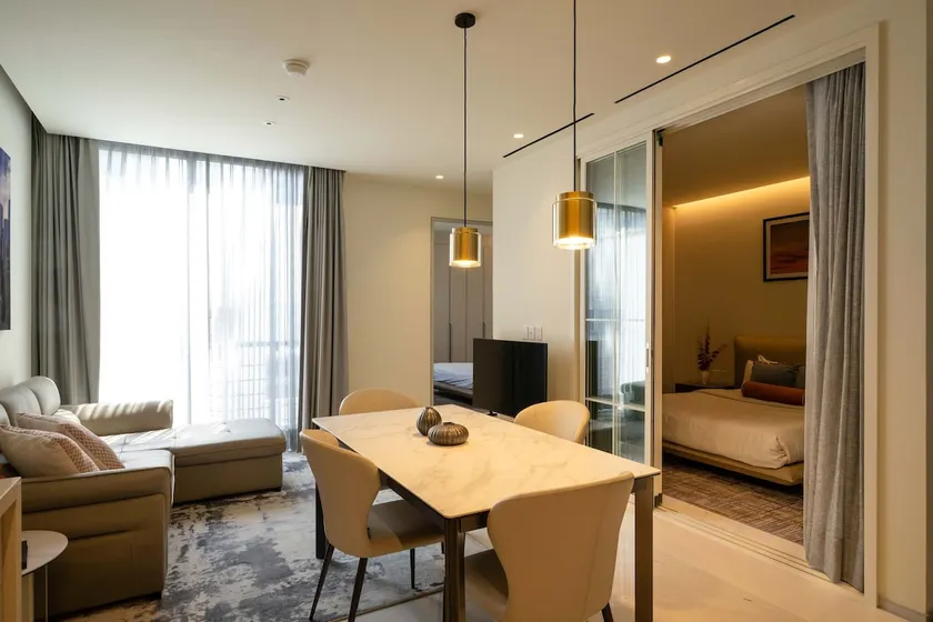 Modern 2BR Apartment with Quiet Interior Balcony - Image 1