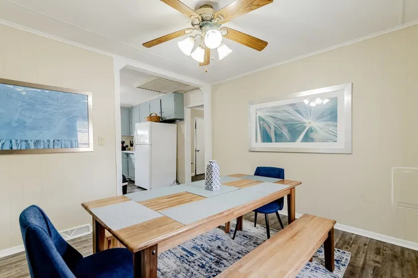 15mins to Downtown- Adorable on Taylor, Both Units - Image 1