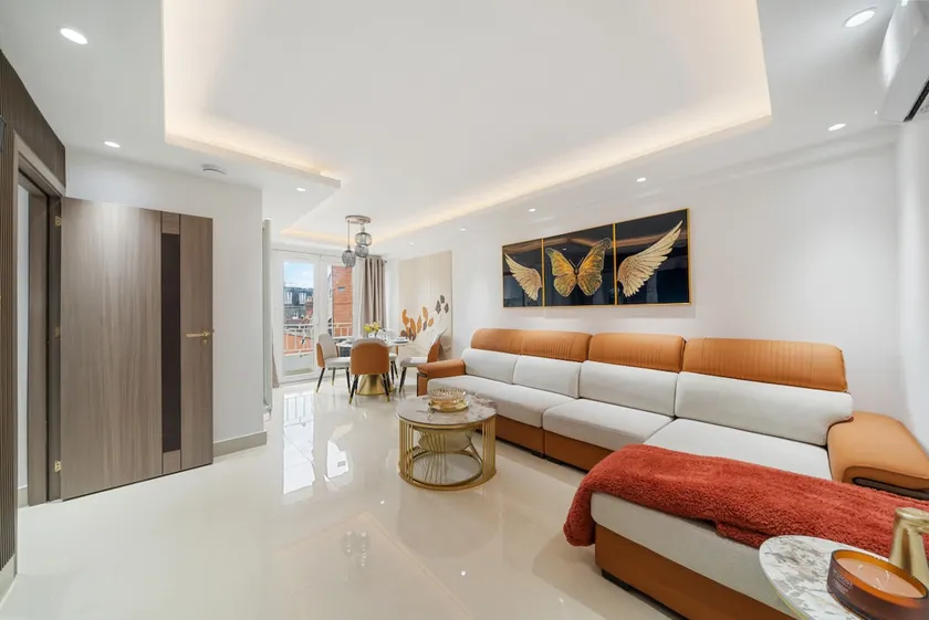 Sophisticated Luxury Apartment in Mayfair H5 - Image 1