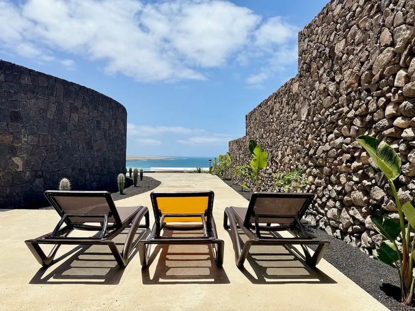 CIH | Oliva II - Image 1