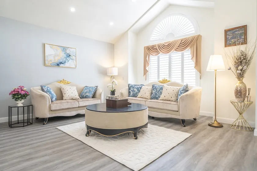 Lux 5BR San Jose Retreat w Patio - Image 1