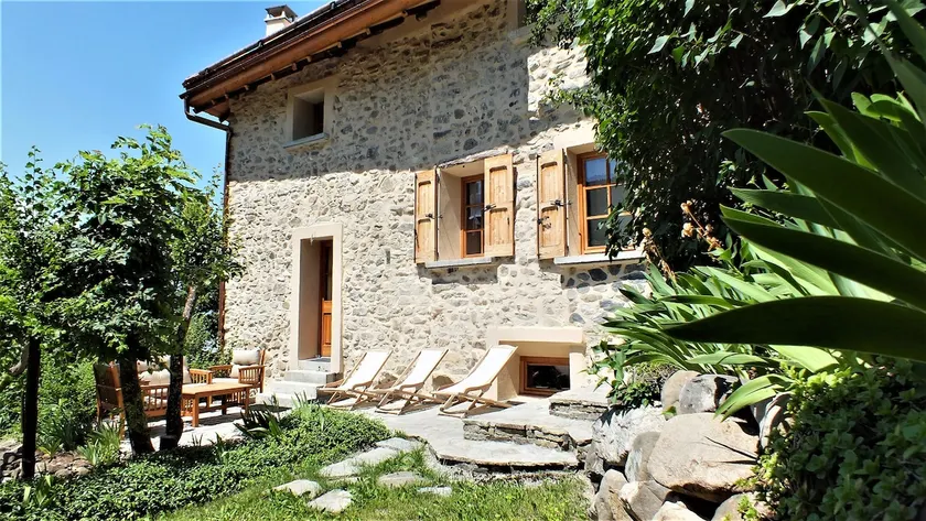 Merveilleux chalet entièrement équipé avec terrasse, jardin et barbecue | Vue montagne | Avec animaux acceptés - Image 1