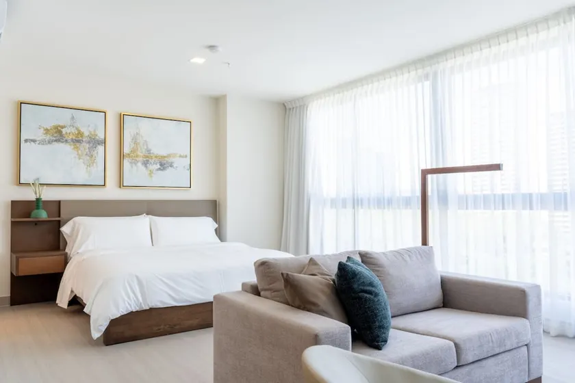 Modern Rental Studio with Ocean View in Panama City - Image 1