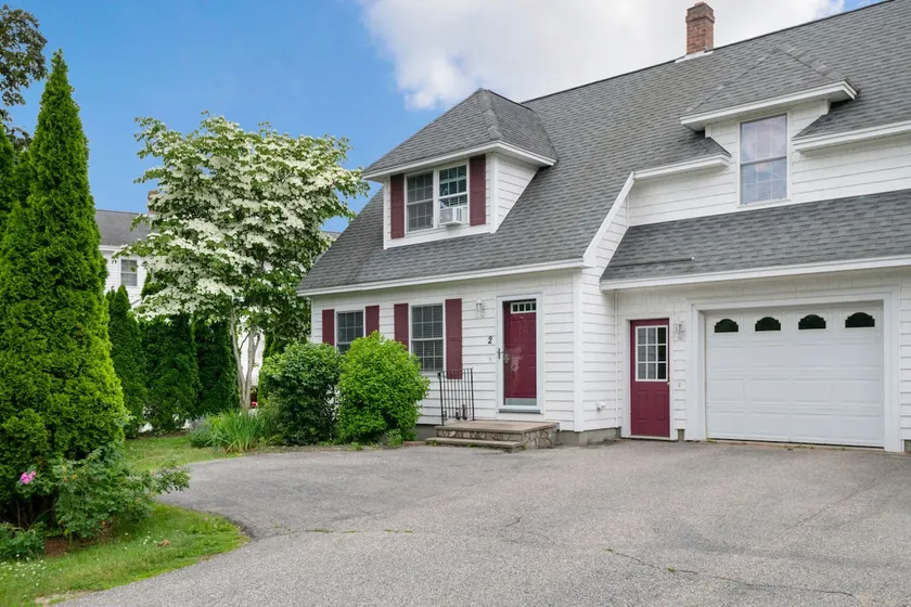 Huge Modern Townhome 10mins to Beach - Image 1