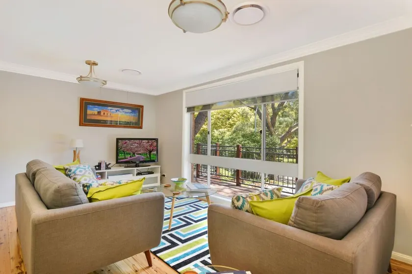 Elmview House in Leura - Image 1