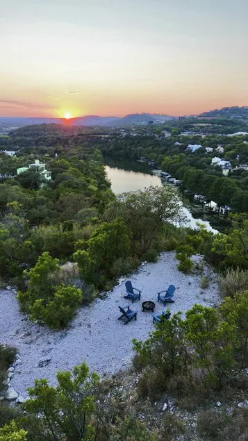 Lake Austin Overlook - Image 1