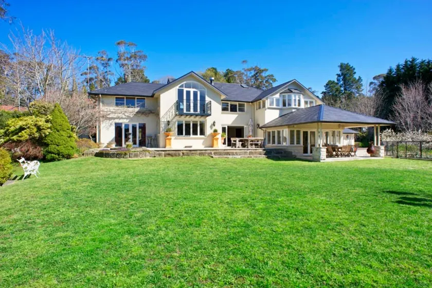 Ellengowan In Leura on 2 acres - Image 1