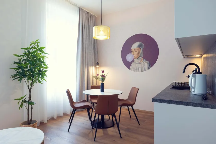 LeonArt Living 14 - Image 1