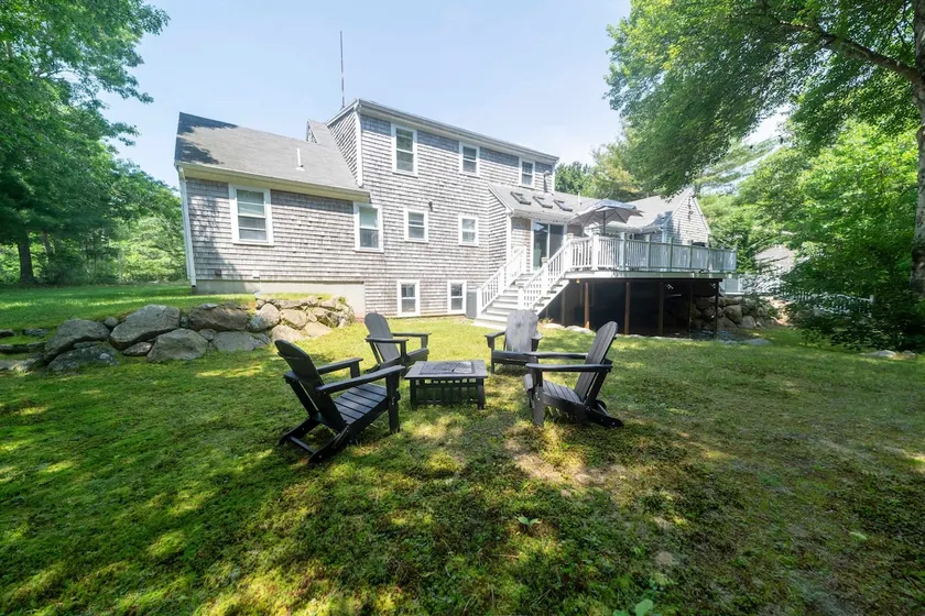 Old Silver Beach House: BBQ, Bikes, WoodFirepit Fu - Image 1