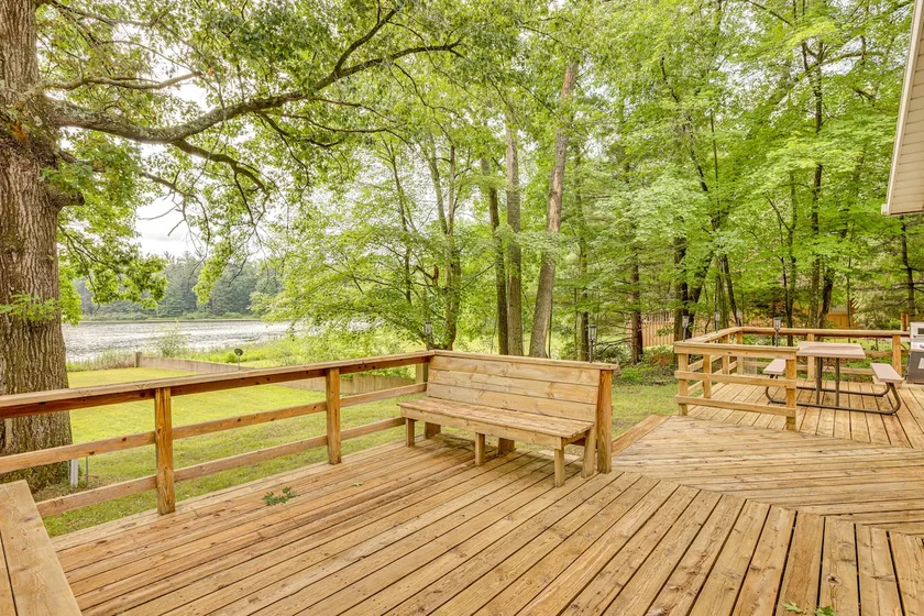 Lakefront Home w/ Deck: Central Michigan Escape! - Image 1