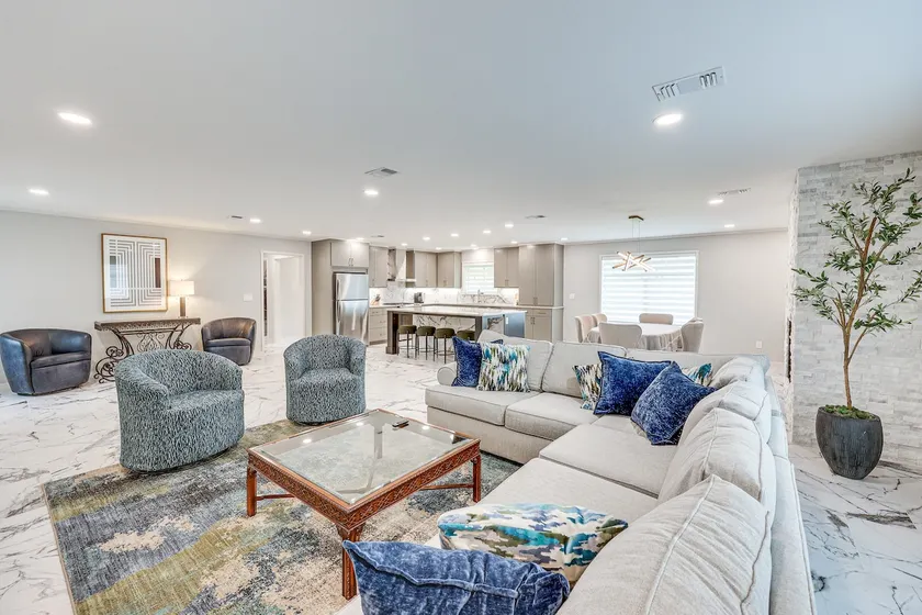 < 1 Mi to Sau: Newly Renovated Home w/ Yard! - Image 1