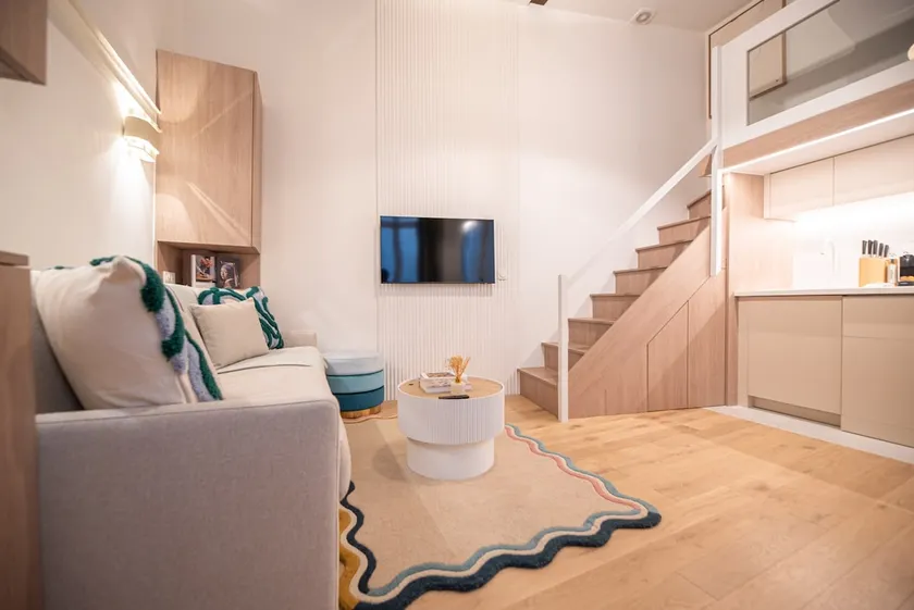 Amazing Flat with AC at Louvre, Palais Royal - Image 1