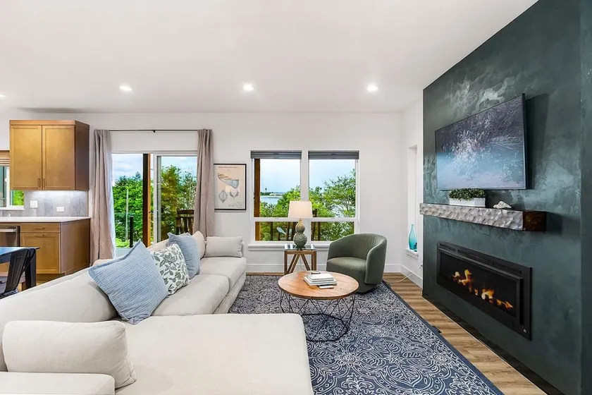 Cedarcrest House - Image 1