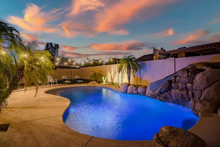 Waterslide | Ping Pong | Pool Table | BBQ | Vibes - Image 1