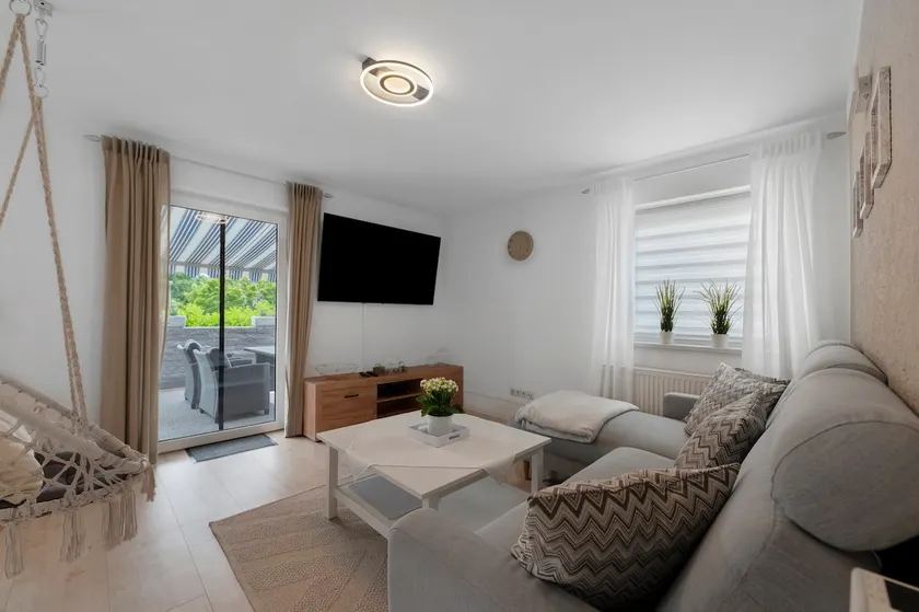 Beautiful House - Image 1