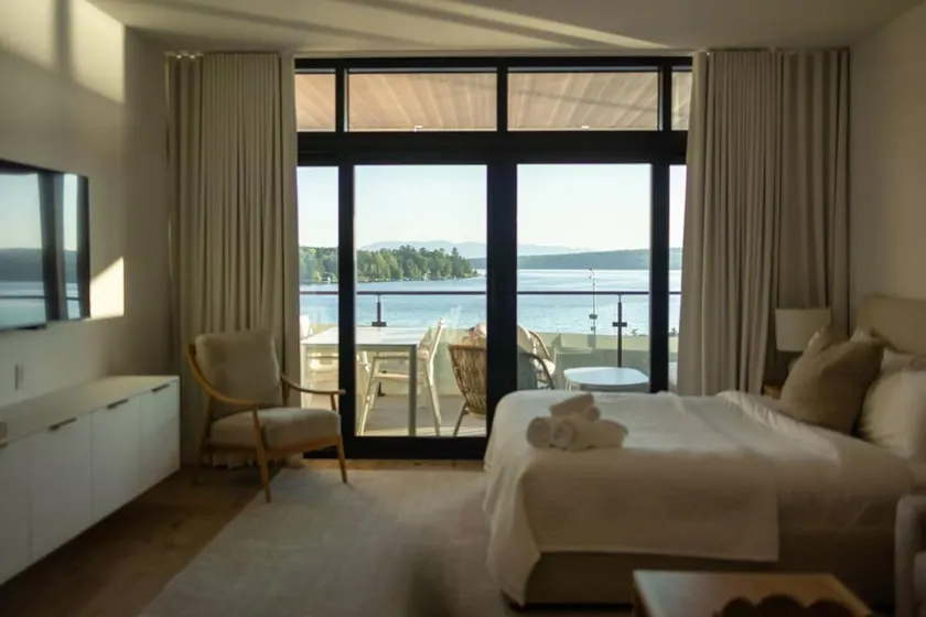 The Captaincy - Serenity - 303 - Waterfront - Image 1