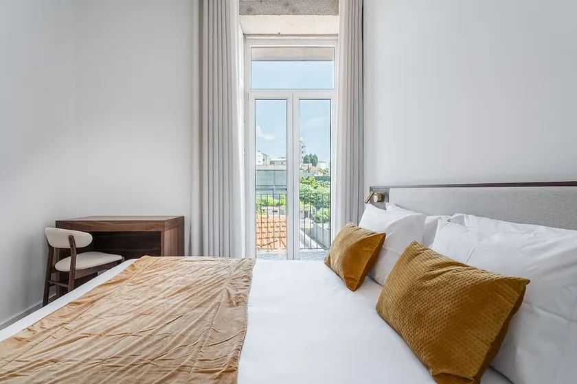 Panorama Apartments Santa Catharina Porto - Image 1