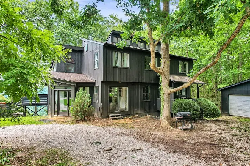 Private Mountain Retreat Near Sewanee | 2 Homes, S - Image 1