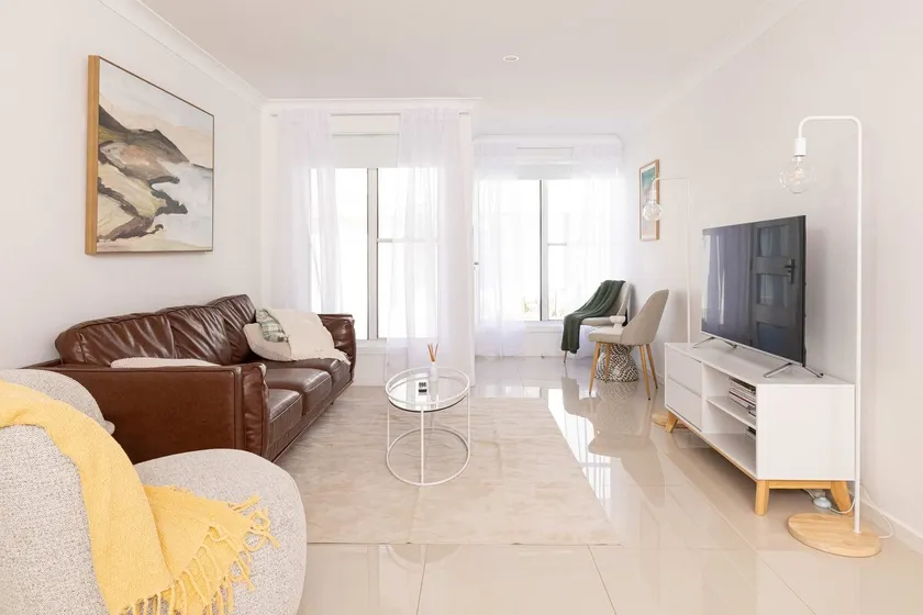 Lake Illawarra Family Escape - Image 1