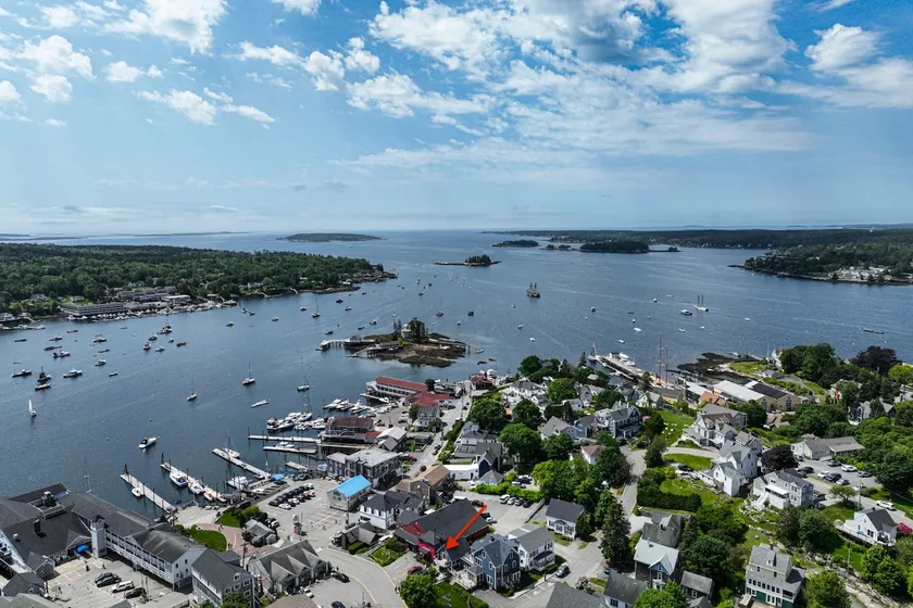 Ocean Harbor View | Walk Downtown | Dogs welcome - Image 1