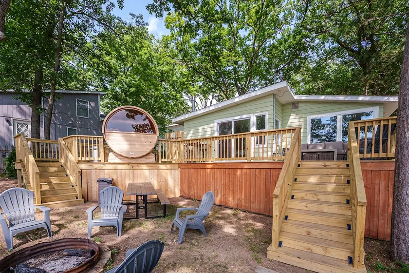 Lakefront | Sauna, Kayaks, Fire Pit, & Huge Deck - Image 1