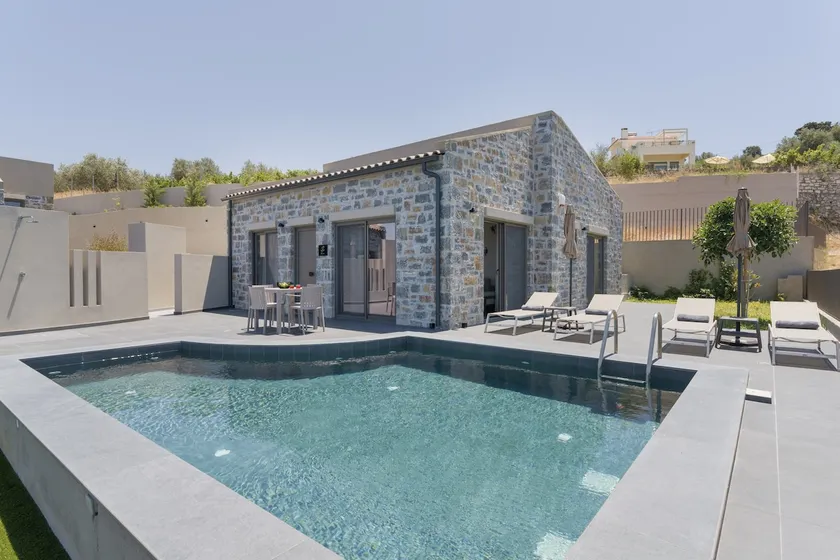 Secluded Villa W Private Pool, Children Play Area, Pool Table, Bbq & Sea Views - Image 1