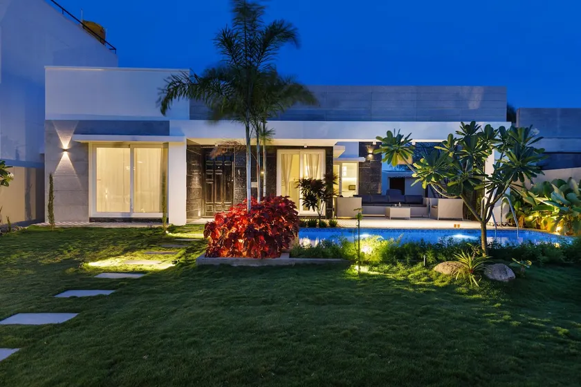 GardenStay by StayJade| Pool Villa|1hr-HSR|Getaway - Image 1
