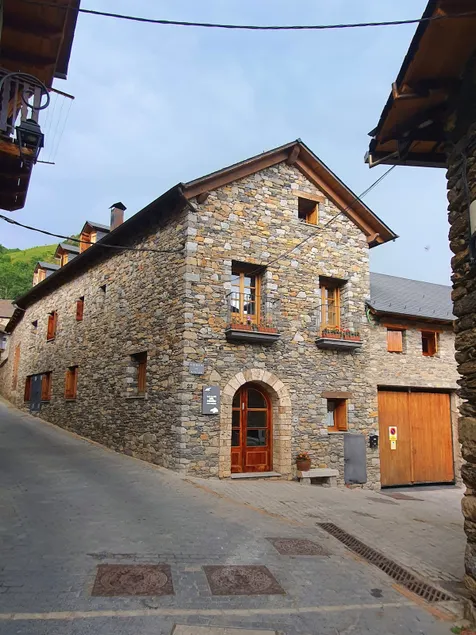 La Llar del Pirineu - Image 1