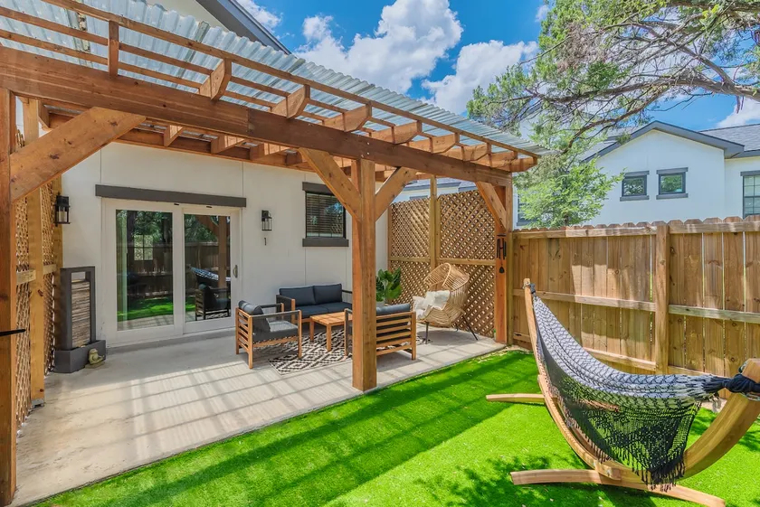 The Sunny Casita | Chic Stay Near Fiesta TX - Image 1
