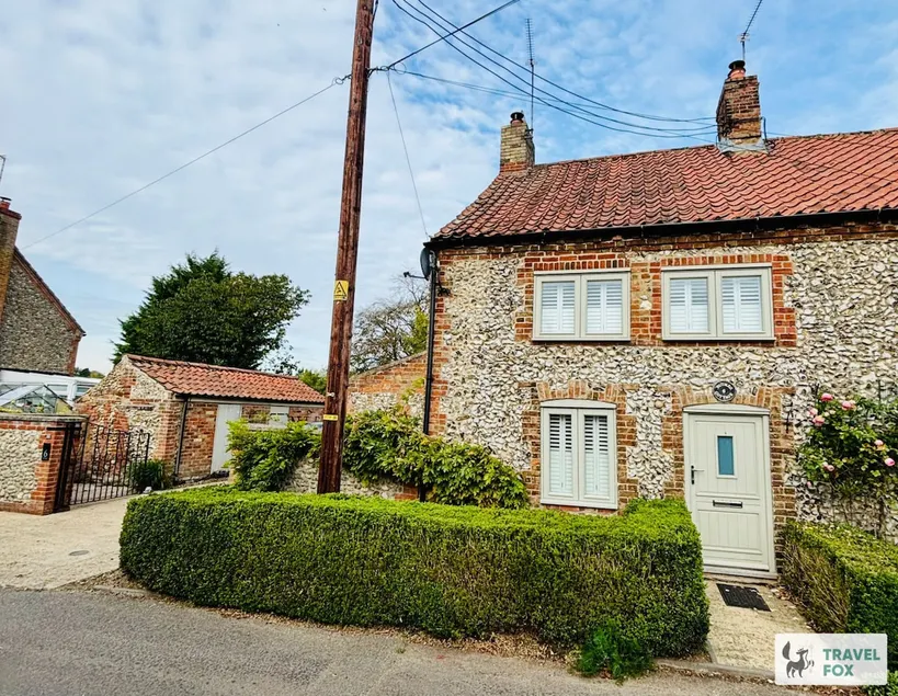 Nutmeg Cottage - Image 1
