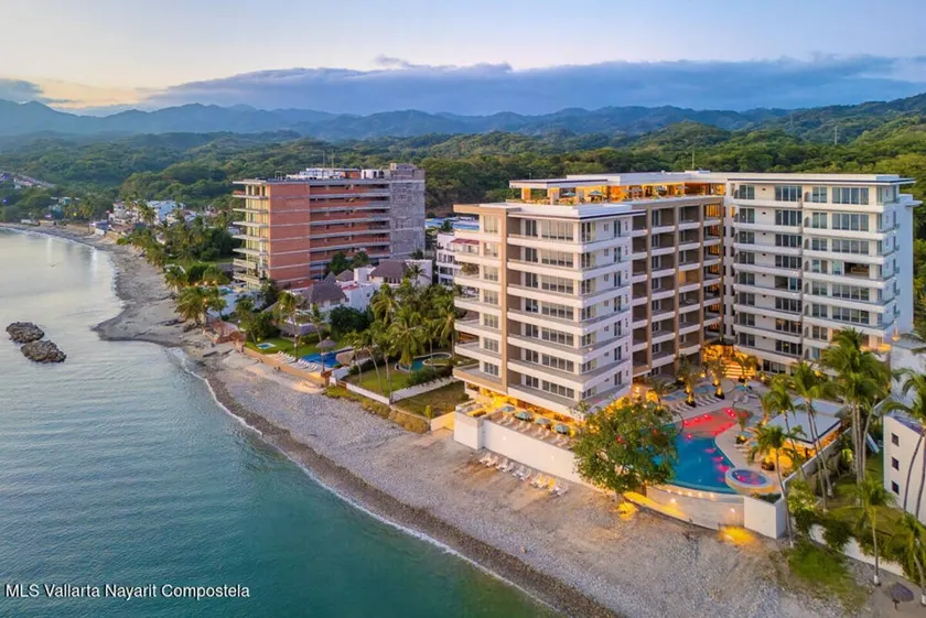 Oceanfront paradise, Bucerías. - Image 1