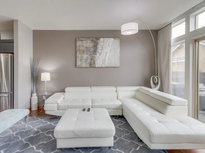 New Downtown Modern 5 Beds, 3 Full Baths Vermont - Image 1