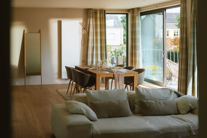 La Petite Foret Contemporary Apartment in Halle - Image 1