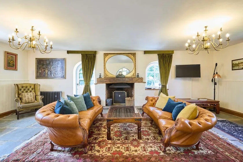 Host & Stay | The Chapel - Image 1