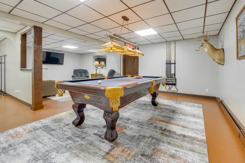 9 Mi to Downtown Rushville: Cozy Getaway w/ Grill - Image 1
