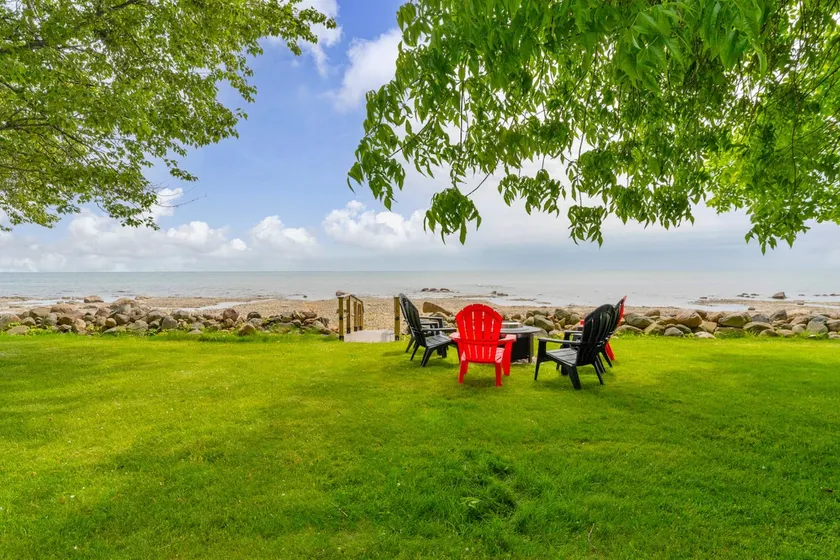 Knot a Care - Lakefront Living with Great Views! - Image 1